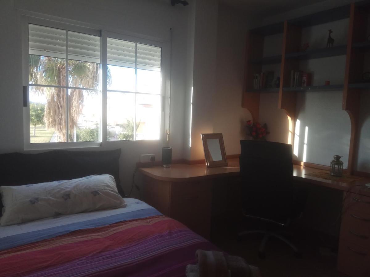 Bnb Casa Frente Al Lago Rosa Torrevieja Exterior photo